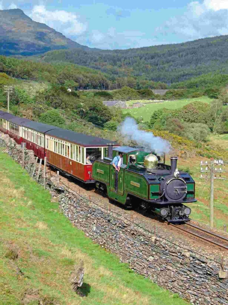 Earl of Merioneth approaching Penrhyn with a Porthmadog-bound train on August 24, 2009. The box-like ‘modern’ steam design of this 1979 new-build earned it the nickname of ‘The Square’, and it is now in store indefinitely. ROGER DIMMICK/Ff&WR