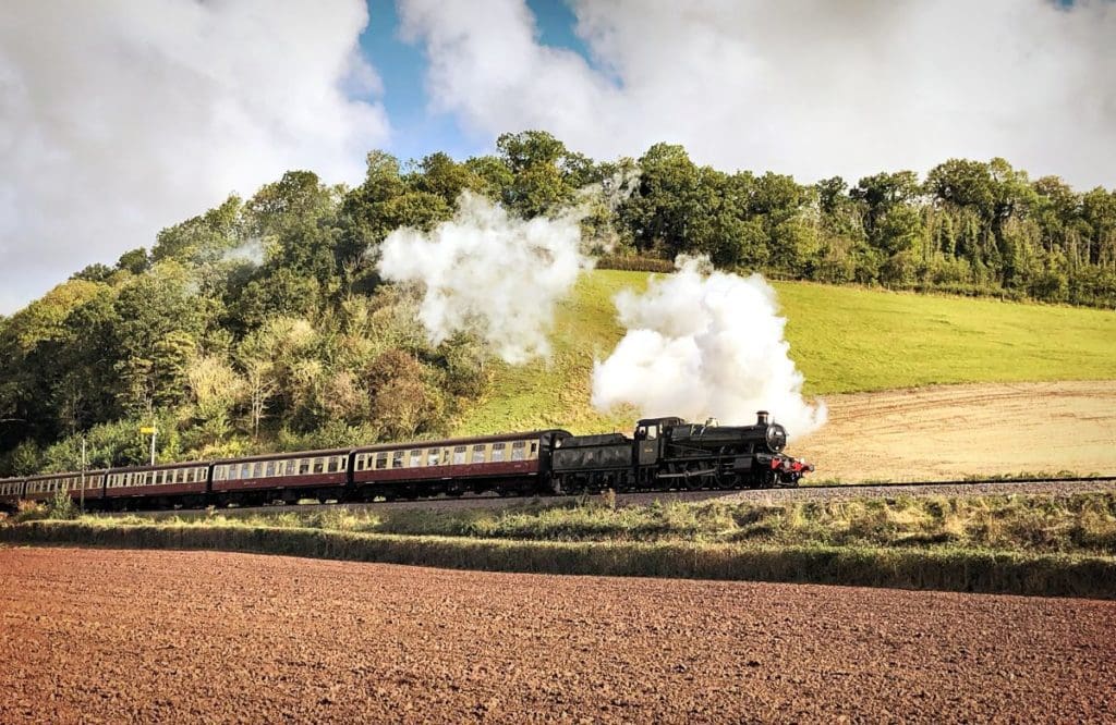 Side view of 9251 on the track.